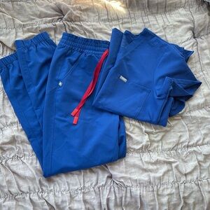 FIGS Winning Blue Set